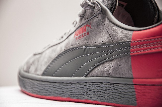 Puma: Stijlvolle en comfortabele schoenen voor een avondje casino